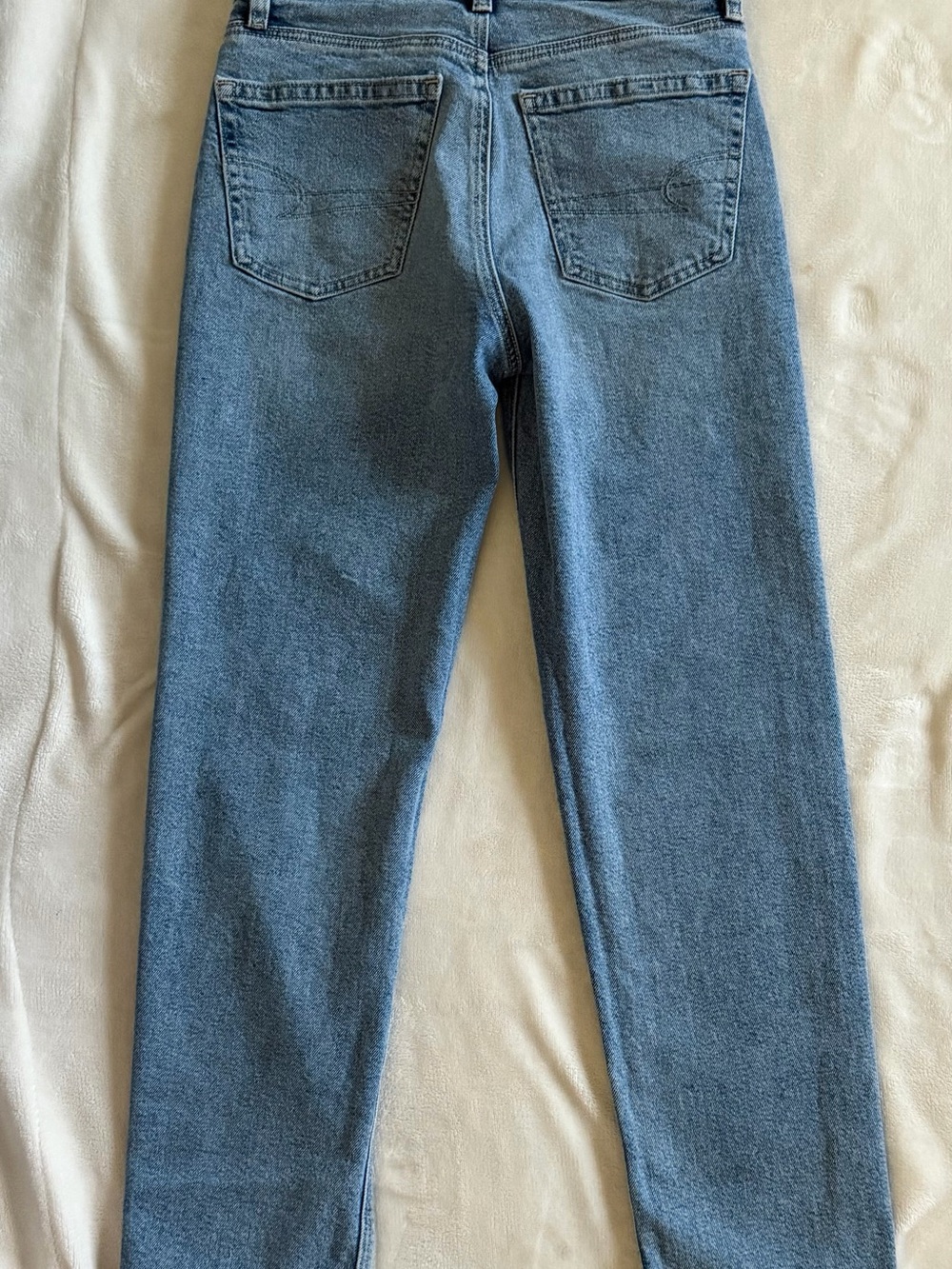 AE Super High Rise Ankle Straight Stretch Jeans NWOT - Picture 3 of 7
